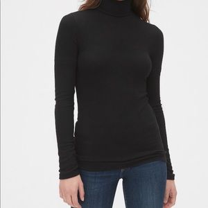 GAP // Ribbed Turtleneck In Modal - NWT